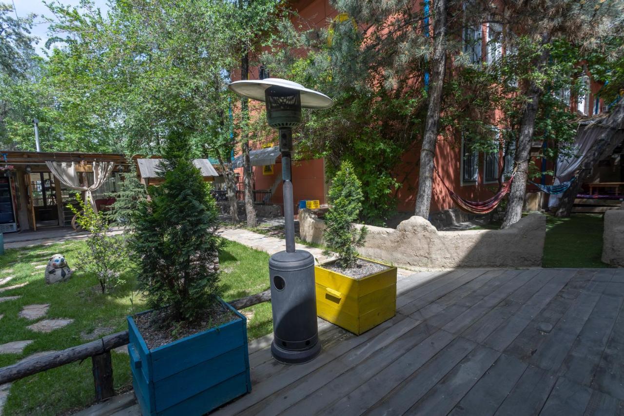 Hostel Koisha Biškek Exteriér fotografie