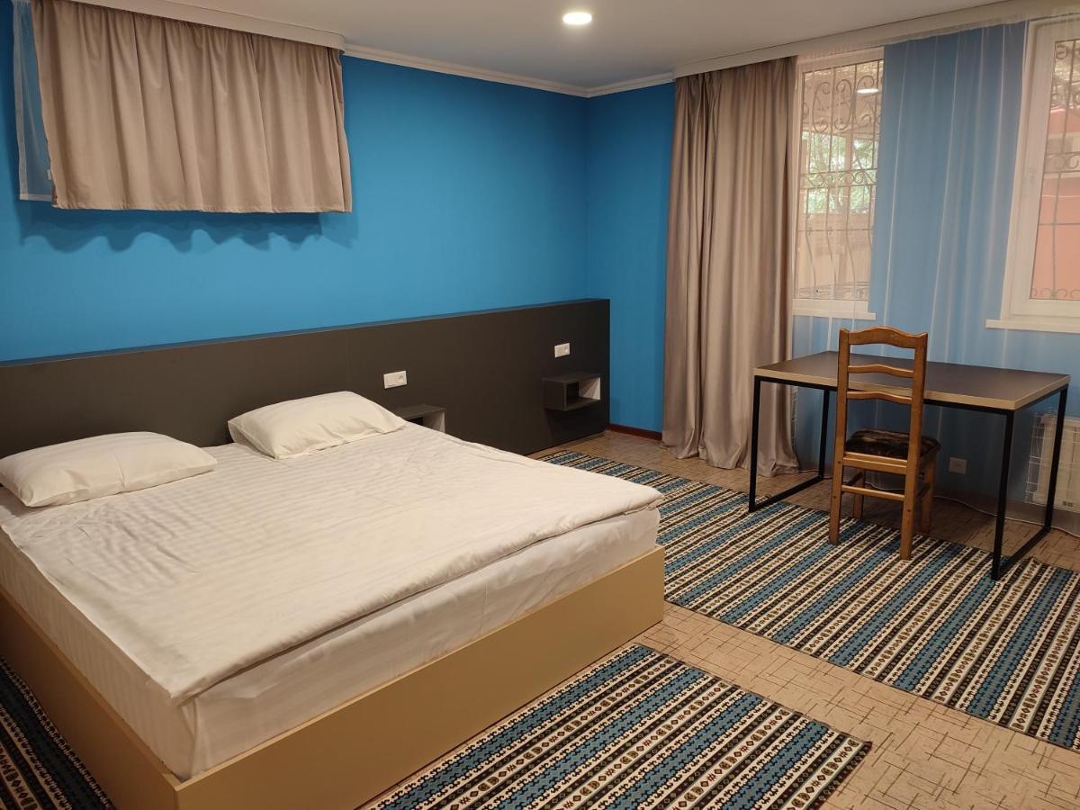 Hostel Koisha Biškek Exteriér fotografie